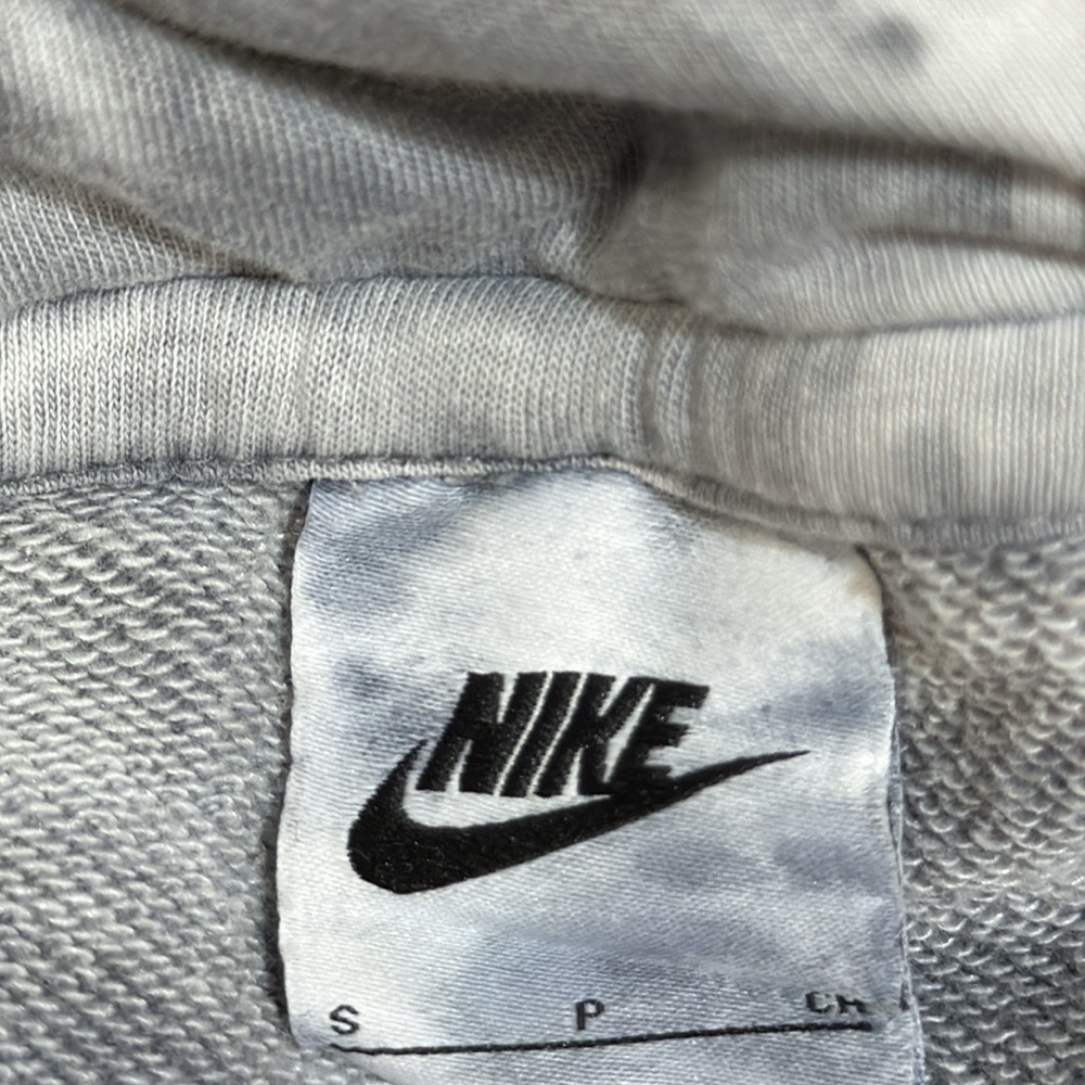 Nike Tie Dye Hoodie - Picture 9 of 10